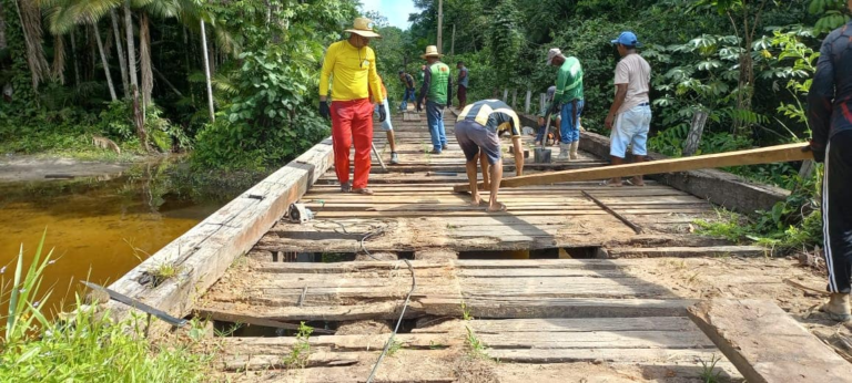 A secretaria de infraestrutura já começou os trabalhos de reforma na ponte do Lili