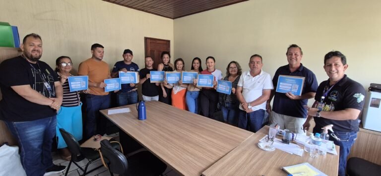 Prefeitura realiza entrega de Certificados do cadastro oficial do Ministério do Turismo a prestadores de serviços turísticos